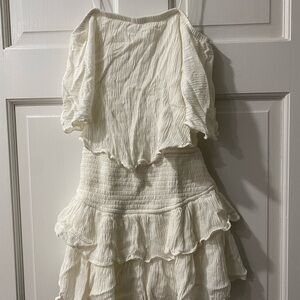 Mustard seed women’s size S White Ruffled romper